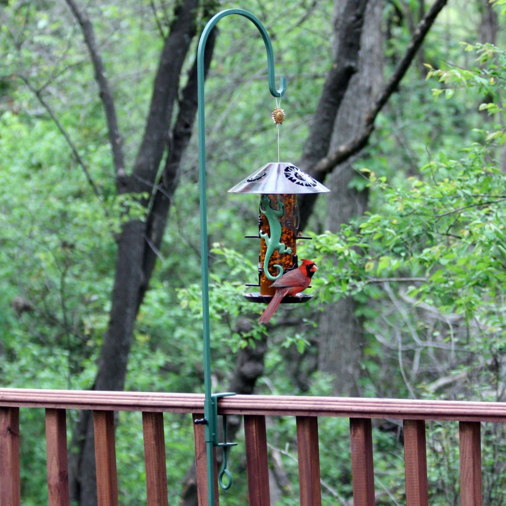 fence top bird feeder hangers