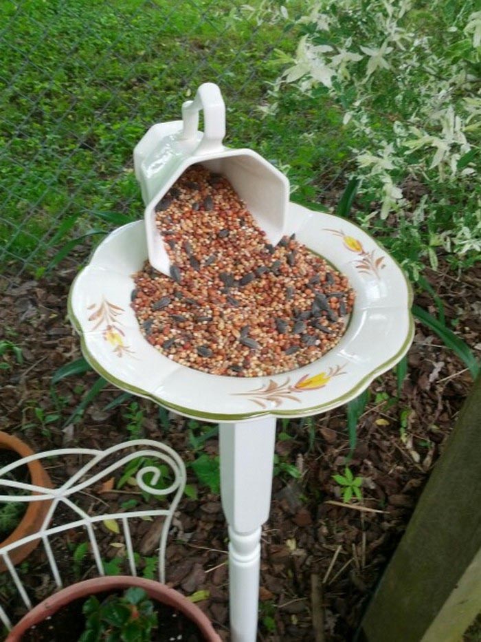 Teacup Bird Feeders Instructions